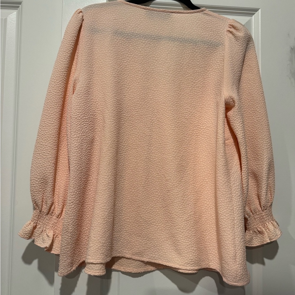 Tuckernuck Peach Easton Blouse Size Small - Picture 3 of 7